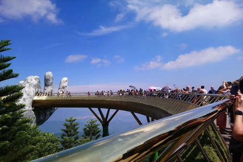 Auto privata per il Golden Bridge e la Marble Mountain e ritornoDa Hoi An