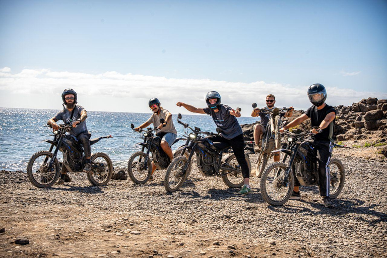 Tenerife: Ocean View Electric Dirt Bike Coastal Adventure 20 min Talaria EBike Test Drive on dirt track