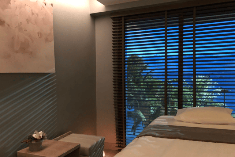 Pattaya: Let&#039;s Relax Spa Beachfront E-VoucherVoetmassage (45 min): E-Voucher