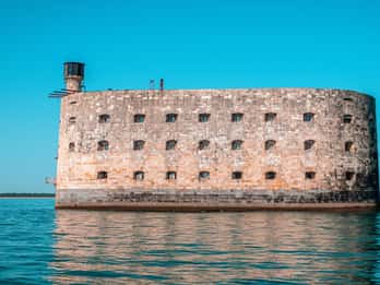 La Rochelle : Boat trip to Fort Boyard (2h00)