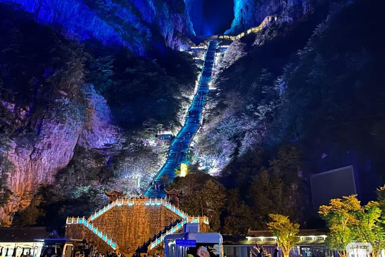 One-day Tour :Night View of Tianmen+ Avatar-like Peak Forest