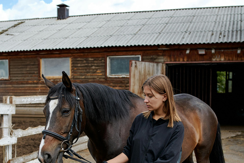 El Cotillo: Sunset Cliff Horseback Ride with Drink