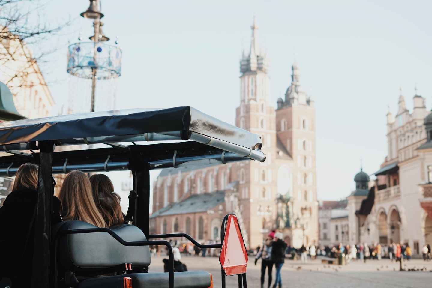 Krakow: City Sightseeing Tour by Golf Cart