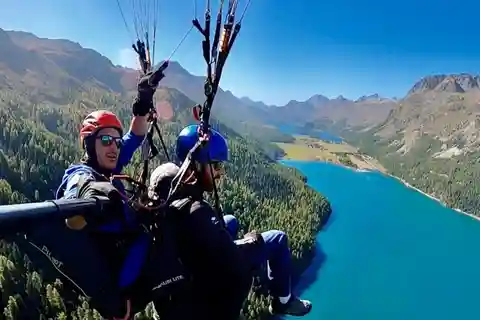 St. Moritz: Engadin skärmflygning med stora extrafunktioner