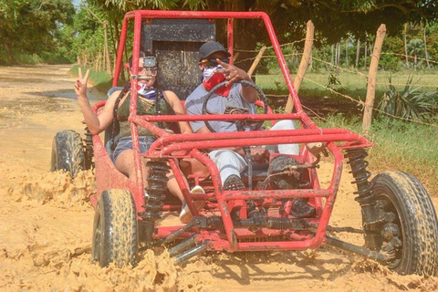 Excursie met buggy in de baai van Taino en de haven van Amber CovePlatteland en strand Buggy