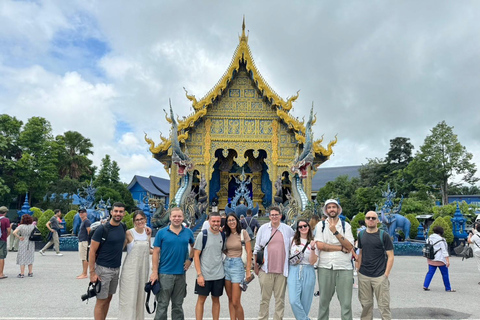 Chiang Rai:Guided Highlights Full-Day Tour-FREE LUNCH BUFFET Experience the Wonders of Chiang Rai with Free Thai Buffet