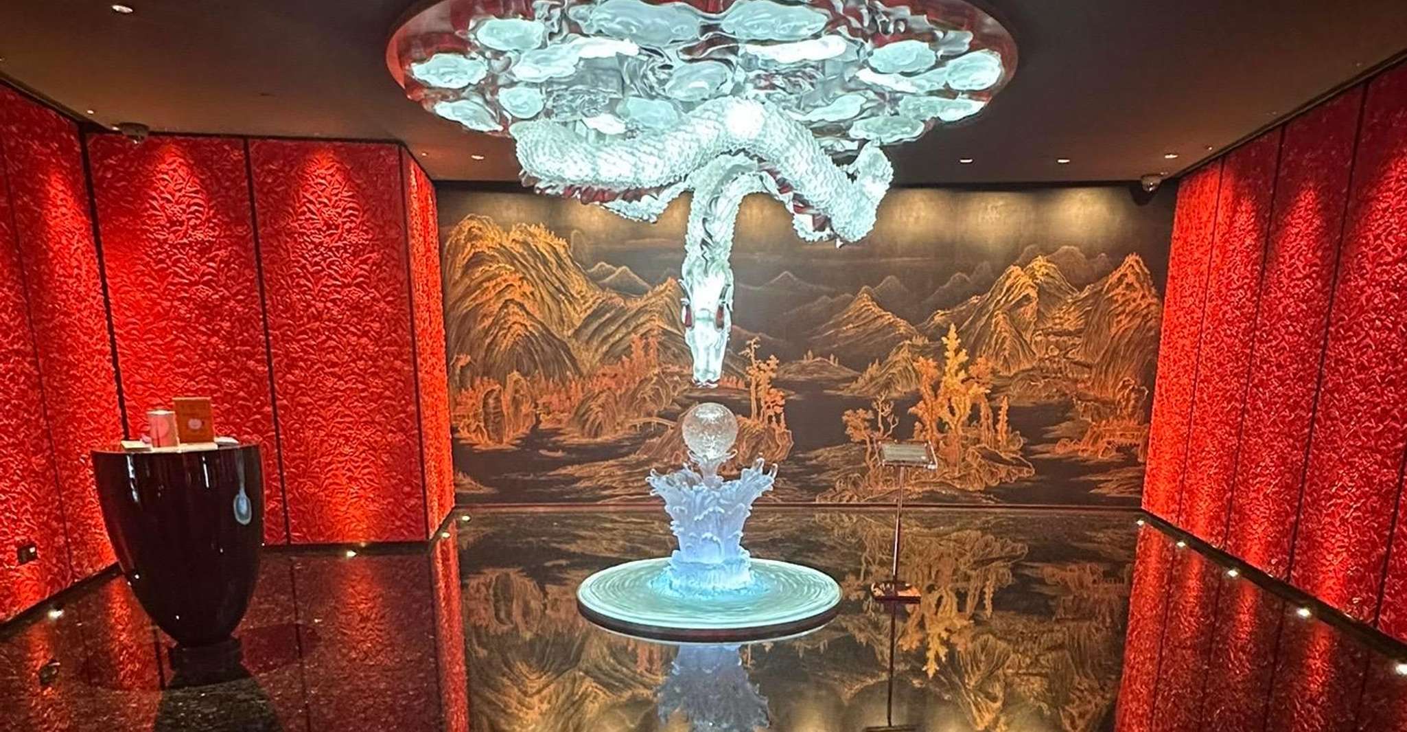 Shanghai Tower: 120 floor Highest restaurant in the world photo 7