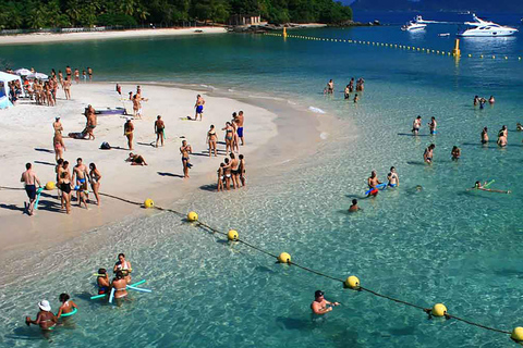 Visita guiada a Angra, com almoço (partida de Angra)