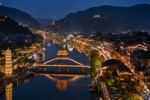 Zhangjiajie: Fenghuang Ancient Town Cruise Ticket & Transfer Tuo River Night Cruise E-Ticket