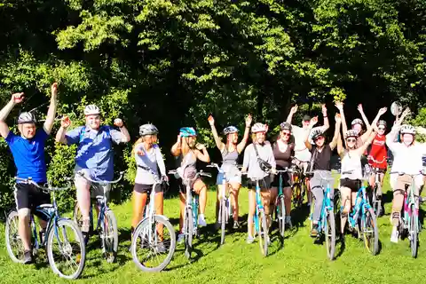 Múnich: Mini Tour Clásico en Bicicleta con Parada en la Cervecería a las 16 h