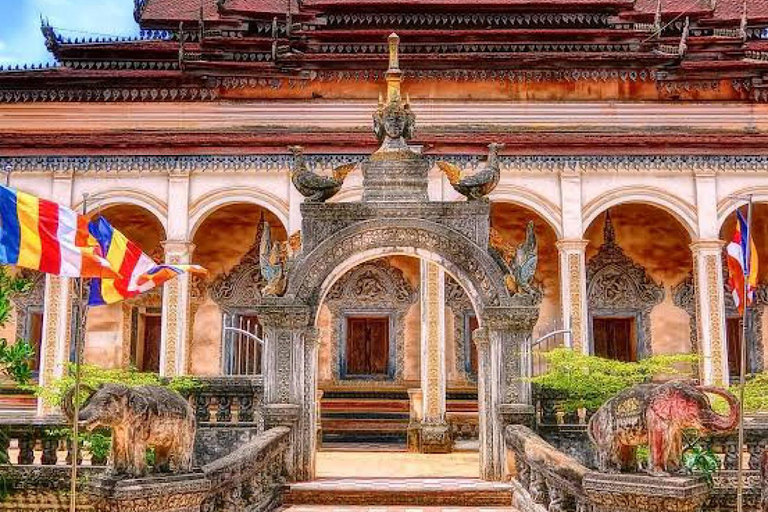 Siem Reap: APOPO, Killing Fields, Wat Bo & Wat Preah Enkosei Private Tour by Tuk-Tuk & Licensed Guide