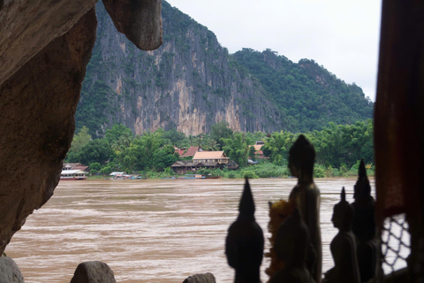 Luang Prabang: 3-Day Cultural & Nature Highlights Tour Join-in Group Tour (Without Accommodation)