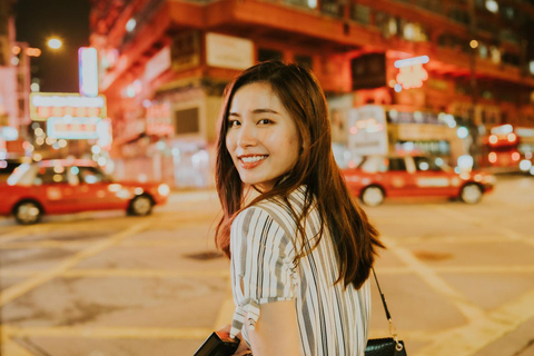 Hong Kong Skyline & Waterfront Private Photoshoot Standard: 20 photos | 30 mins