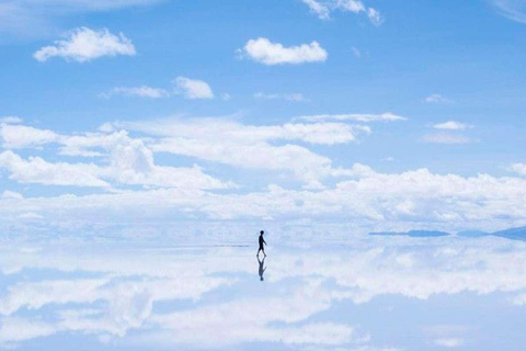 Desde Lima-Perú: Salar de Uyuni 4 días 3 noches