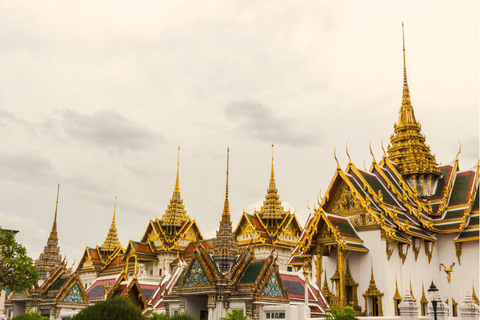 Bangkok: Grand Palace & Emerald Buddha Entry w/ Audioguide