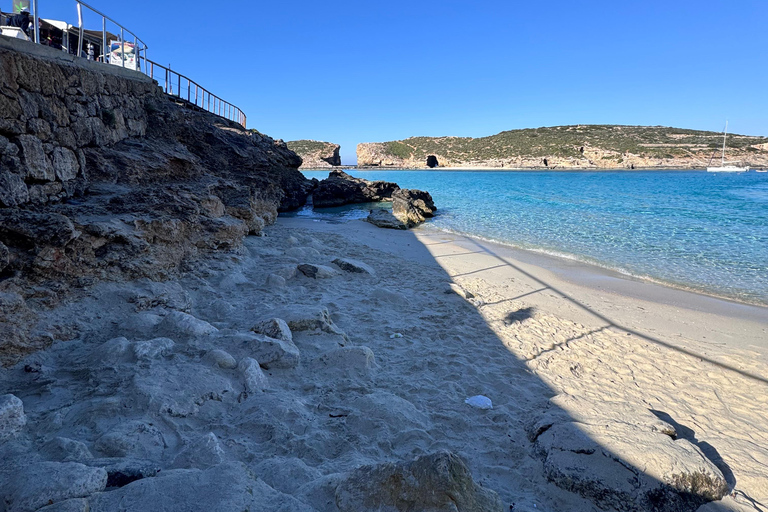 Comino : Blue Lagoon, Sea-caves + Gozo with swimming stops