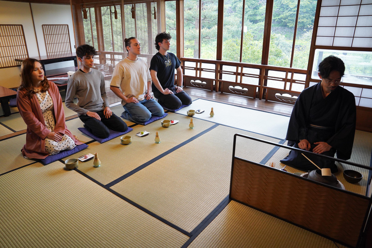 Kanazawa: Tea Ceremony Experience