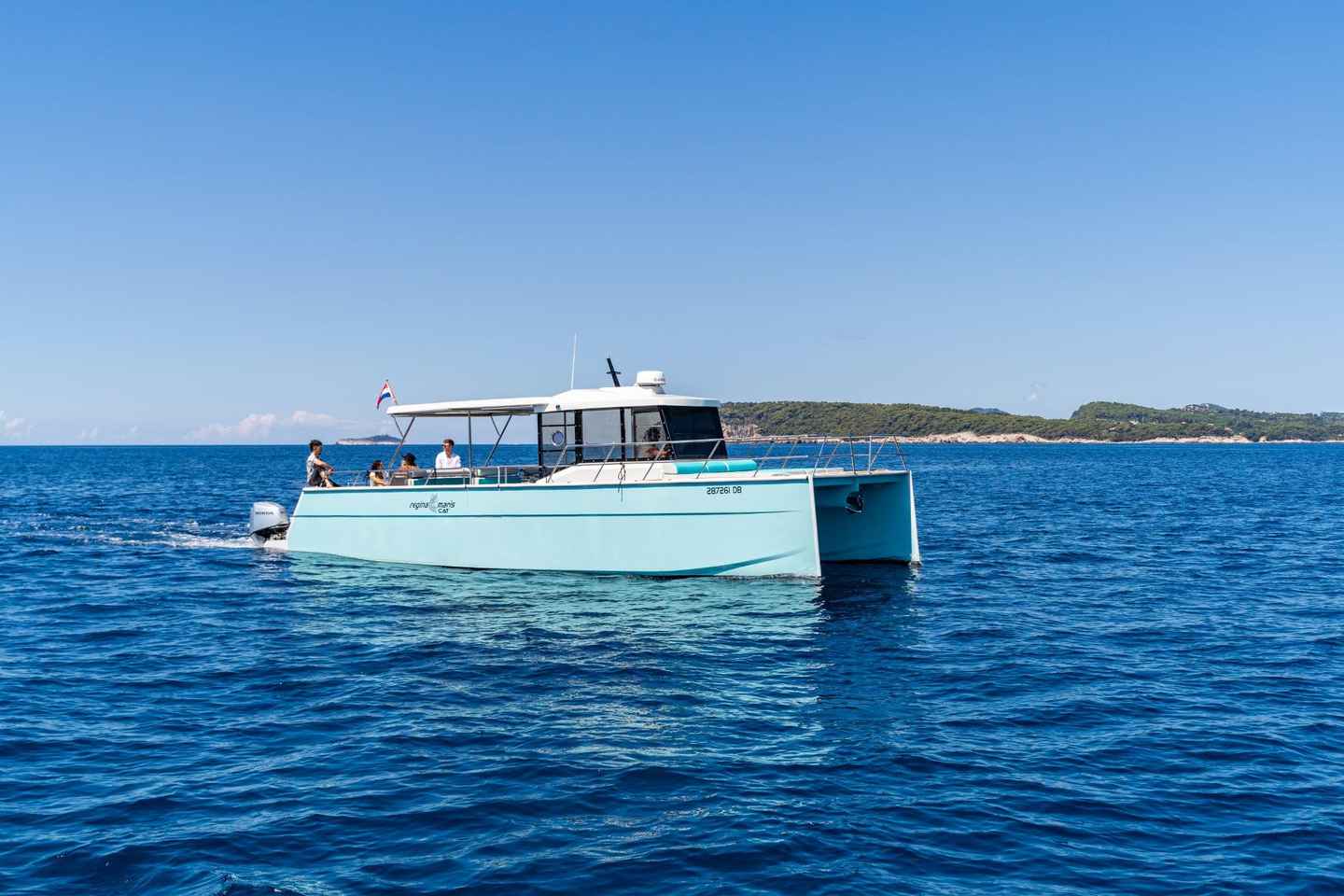 Dubrovnik: Sunset Catamaran Cruise with Sparkling Wine