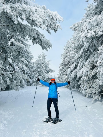 Sofia: Vitosha National Park Snowshoe Hike with Lunch