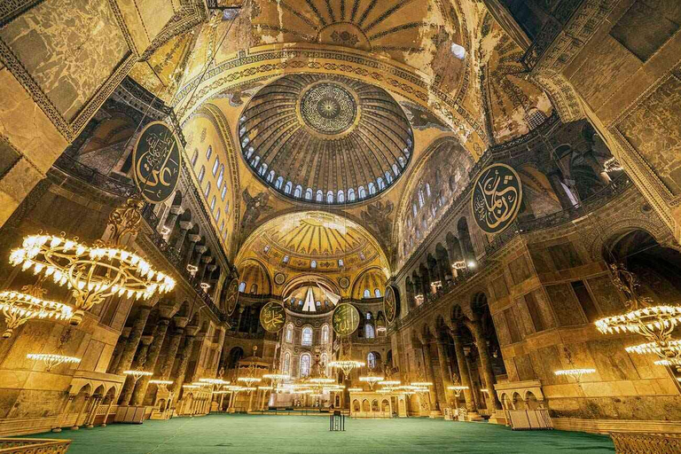 Istanbul: Old City Highlights Walking Tour with Local Guide Blue Mosque, Hagia Sophia and Hipodrom Tour with Pick Up
