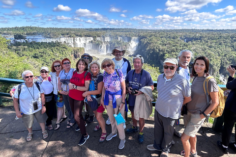 Visite privée d&#039;une journée au Brésil et en Argentine à côté des chutes d&#039;IguassúVisite privée d&#039;une journée des côtés brésilien et argentin des chutes