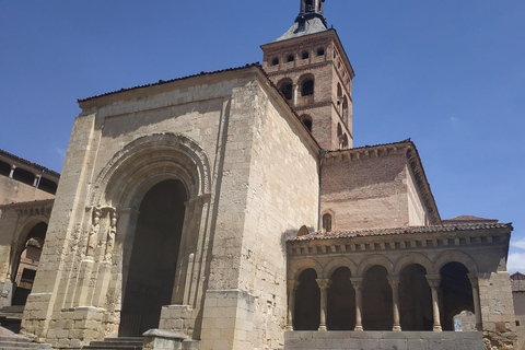 Von Madrid aus: Halbtages- oder Ganztagesausflug nach SegoviaHalbtagesausflug nach Segovia