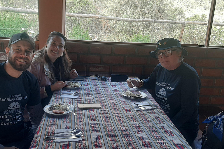 Cusco: Humantay Lagoon Hike with Luxury Domes with Alpacas