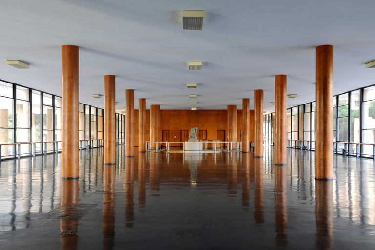 Rio de Janeiro: Modern Architecture Experience with Guide