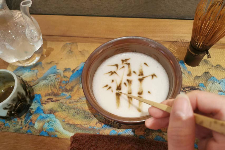 Shanghai: Chinese Tea Ceremony Experience