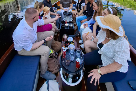 The Hague: individual tickets for an electric boattour!