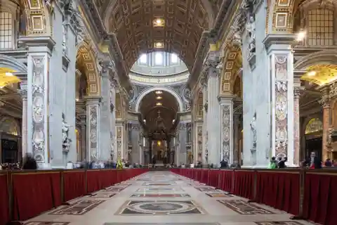 Visite de la basilique Saint-Pierre et des grottes du Vatican