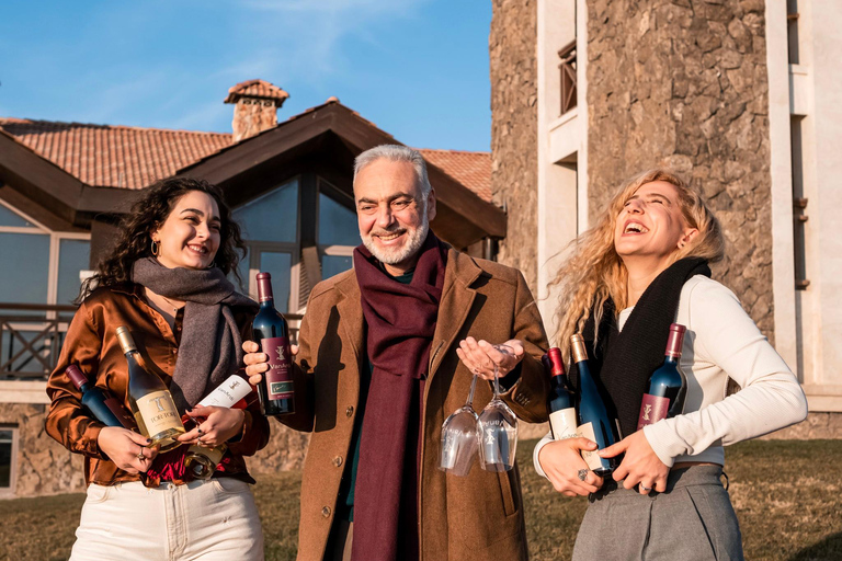 Khor Virap and Noravank with Tushpa and Momik Wine Tastings