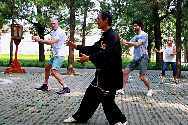 Beijing: Temple of Heaven with Tai Chi Lesson Guided Tour in other Languages