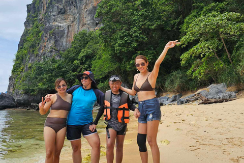 El Nido: Privé/Exclusieve eilandhoppen Tour D BESTE PRIJS