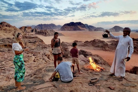 WADI RUM: HALF DAY JEEP TOUR in the morning or sunset HALF DAY JEEP TOUR without lunch