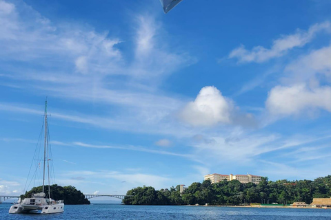 Puerto Plata: Samana, Bacardi Island, and Los Haitises Tour