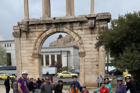 Historyczne Ateny: wycieczka rowerowa w małej grupieWycieczka po hiszpańsku, holendersku, angielsku, francusku lub włosku