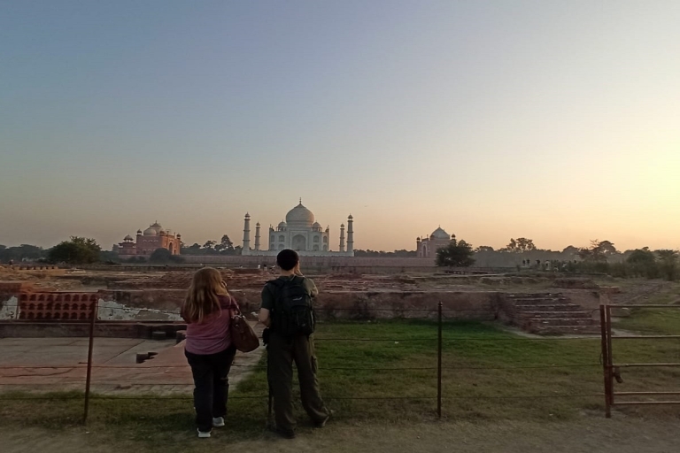 Z Delhi: jednodniowa wycieczka do Taj Mahal i fortu Agra pociągiem Gatiman