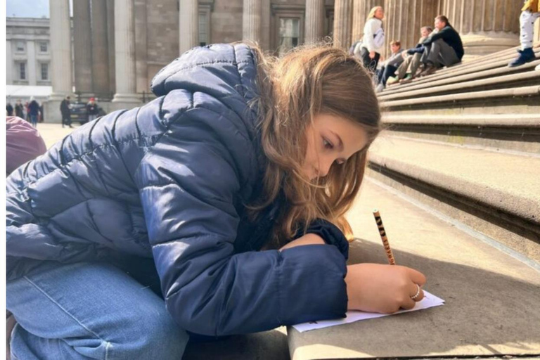 Barcelona: Family Friendly Tour of Sagrada Familia