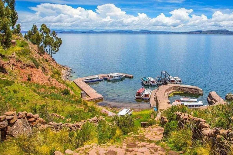 Uros, Amantani & Taquile 2D from Cusco with drop-off in Puno