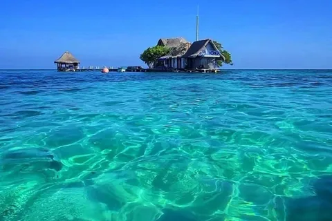 Cartagena: Tour 4 x 1 speedboat-Rosary Islands-Agua Azul-Cholón-Barú