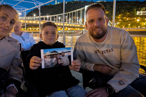 Budapest: crucero nocturno con asientos en la azotea y BYOB (trae tu propia bebida)Budapest: crucero nocturno con asientos en la azotea y bebida incluida