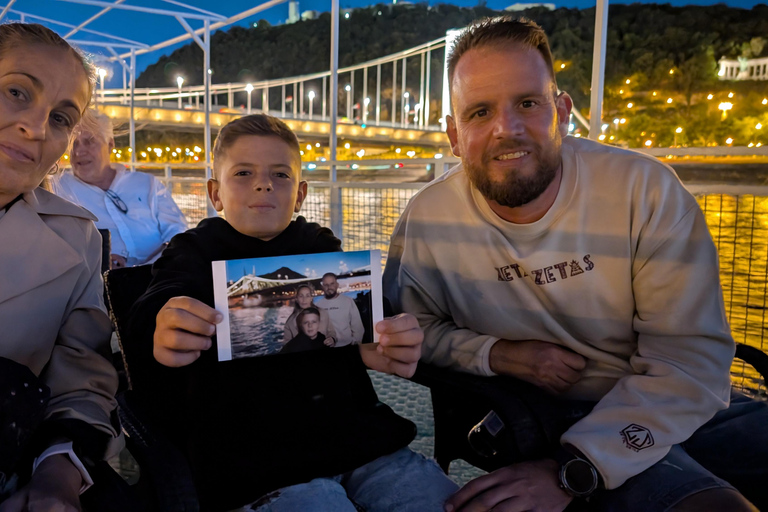 Budapest: crucero nocturno con asientos en la azotea y BYOB (trae tu propia bebida)Budapest: crucero nocturno con asientos en la azotea y bebida incluida