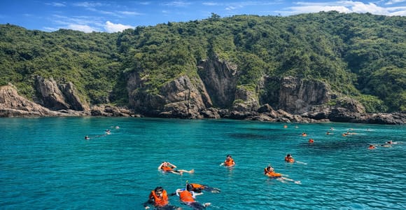 Nha Trang: Amazing Snorkeling Tour with Lunch