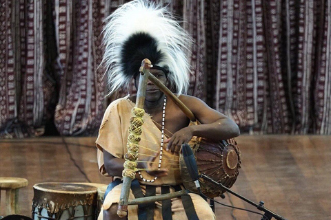 Nairobi: Giraffes, Karen Blixen & Cultural Rhythms
