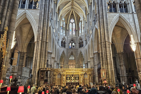 VIP Westminster Abbey & Upper Gallery and Buckingham Palace