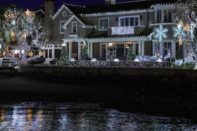 Newport Beach: Newport Harbor Holiday Lights Cruise