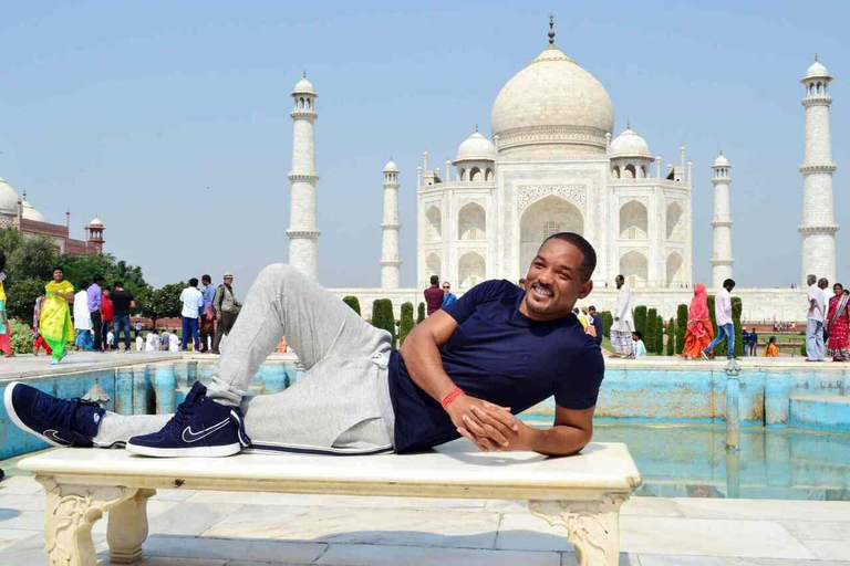 从孟买出发：当天往返泰姬陵、阿格拉一日游（含往返机票）从德里或阿格拉：机场接机及泰姬陵游览