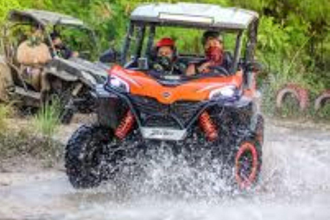 Prywatny: bilet wstępu do parku wodnego Punta CanaPrywatny bilet wstępu do Punta Cana Water Adventure Park