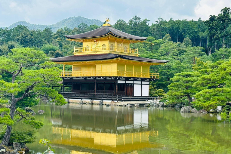 KYOTO OCH NARA DAGSUTFLYKT MED UPPHÄMTNING OCH AVLÄMNING